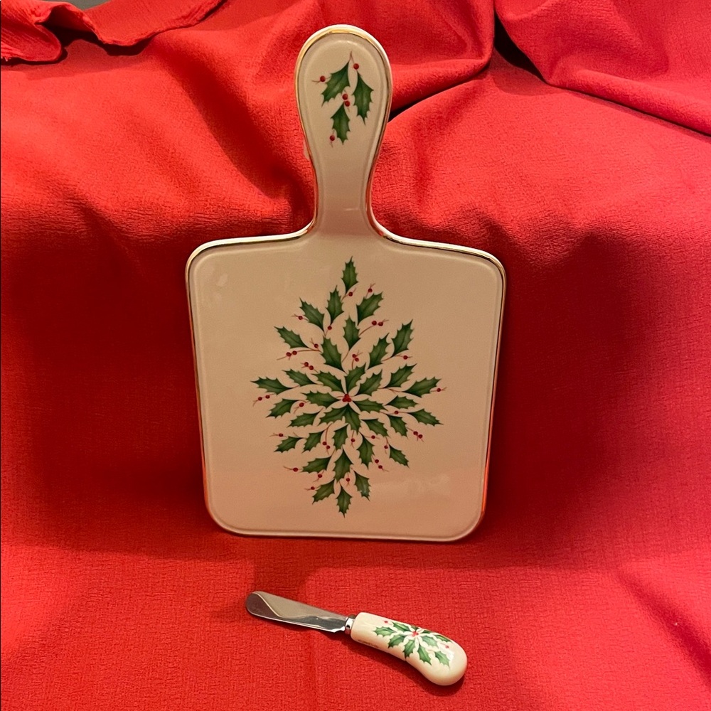 Festive Lenox Holly Cheese Board and Knife Set